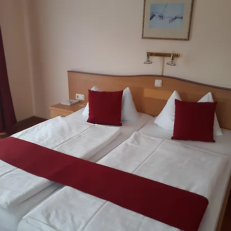 Ferien- Und Aktivhotel Zum Arber 3*